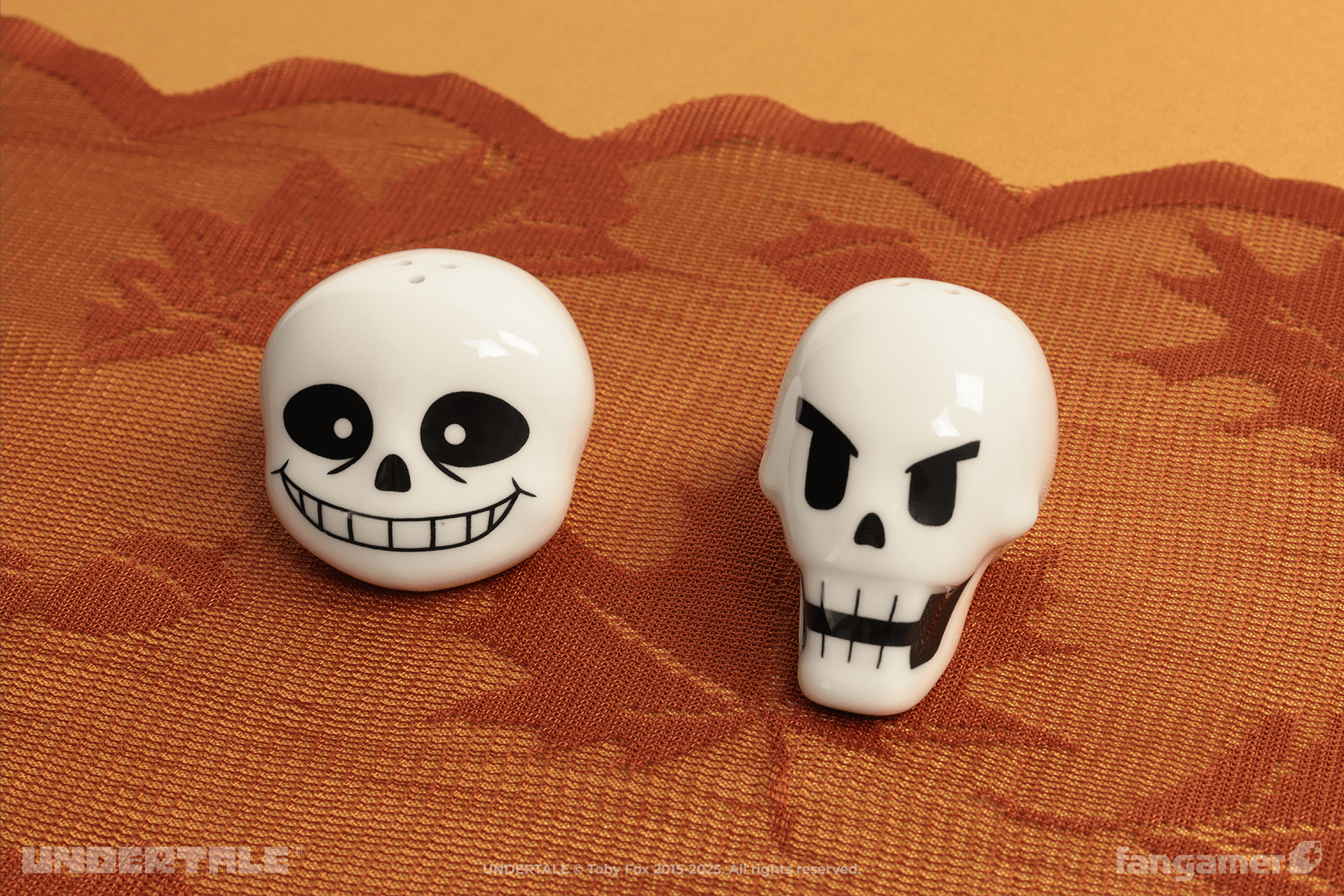 UNDERTALE」－ サンズとパピルス ソルト&ペッパーセット - Fangamer Japan