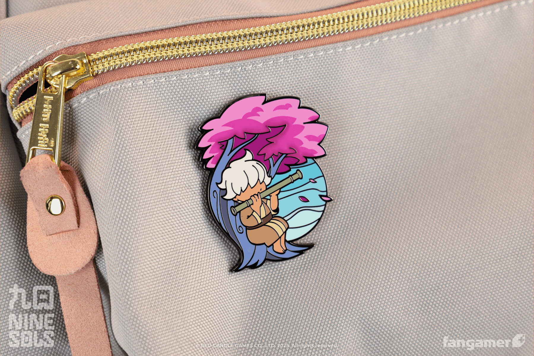 九日 Nine Sols」- 軒軒と笛 ピンバッジ - Fangamer Japan 九日 Nine Sols」- 軒軒と笛 ピンバッジ - Fangamer Japan