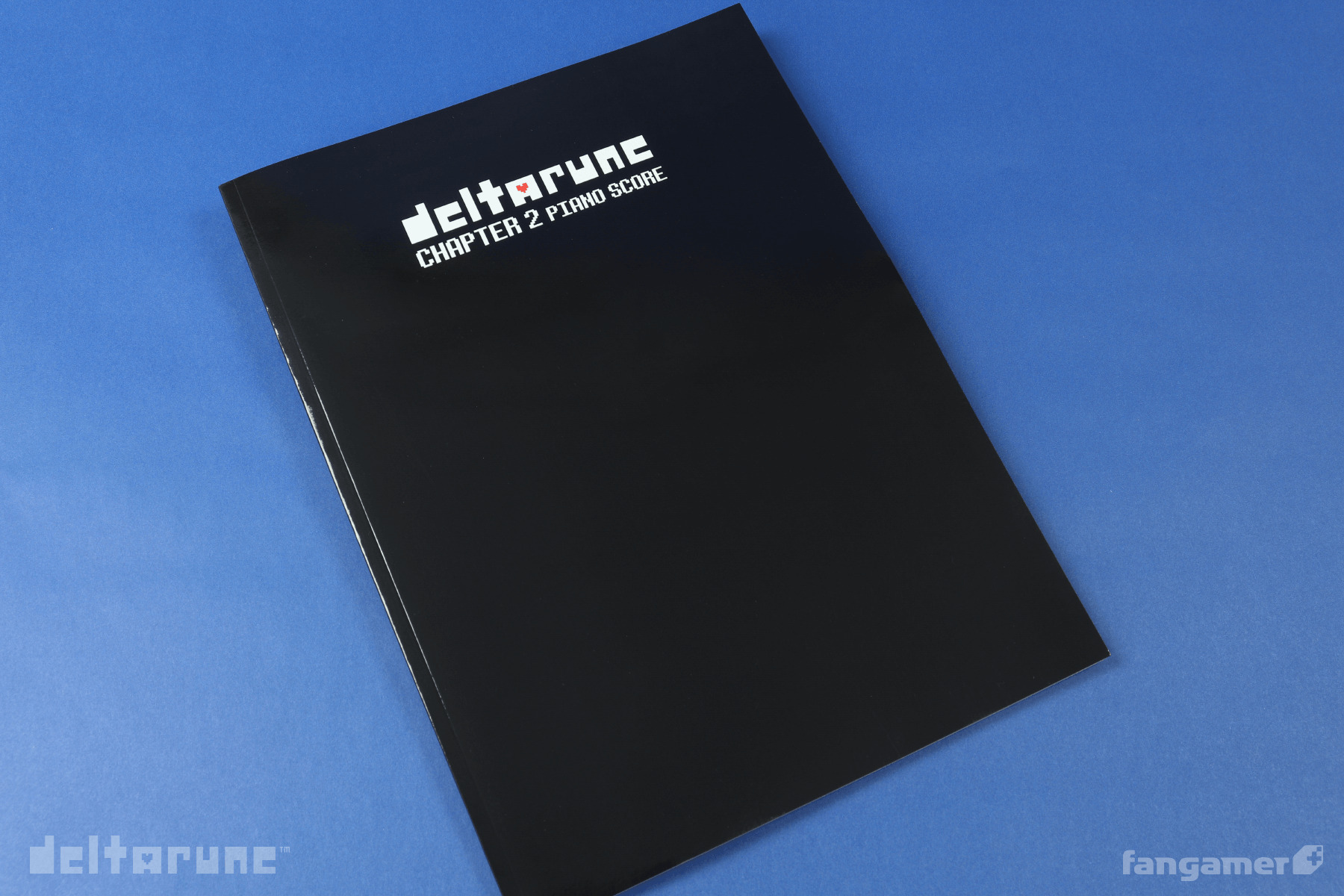 コンプリートじゃないピアノスコア「DELTARUNE」 DELTARUNE」－ コンプリートじゃないピアノスコア - Fangamer Japan