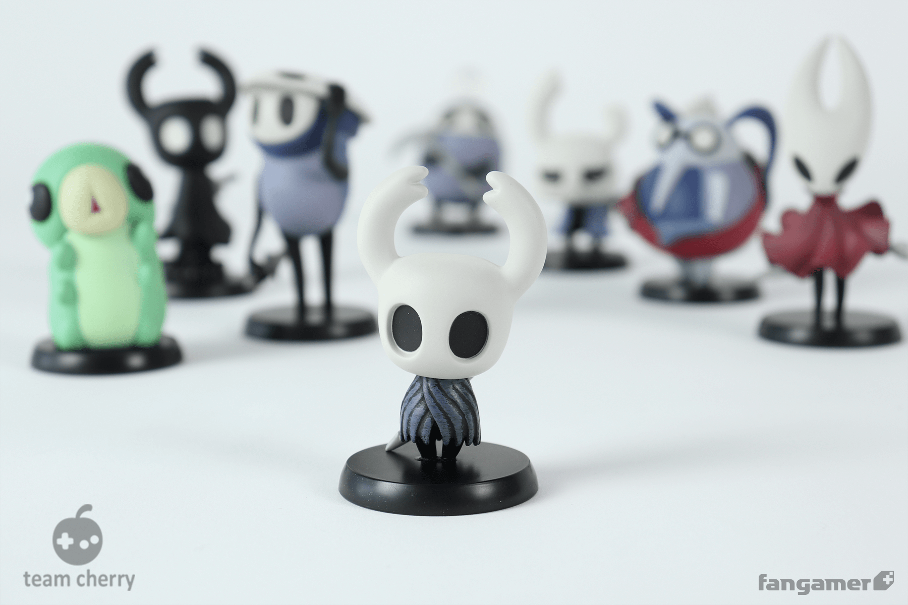 Hollow Knight」- ミニフィギュアコンボ - Fangamer Japan Hollow Knight」- ミニフィギュアコンボ - Fangamer Japan