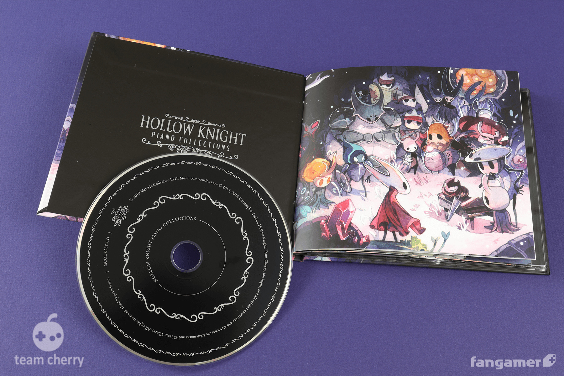 Hollow Knight」- ピアノコレクション アートブック付きCD(英語版 Hollow Knight」- ピアノコレクション アートブック付きCD(英語版