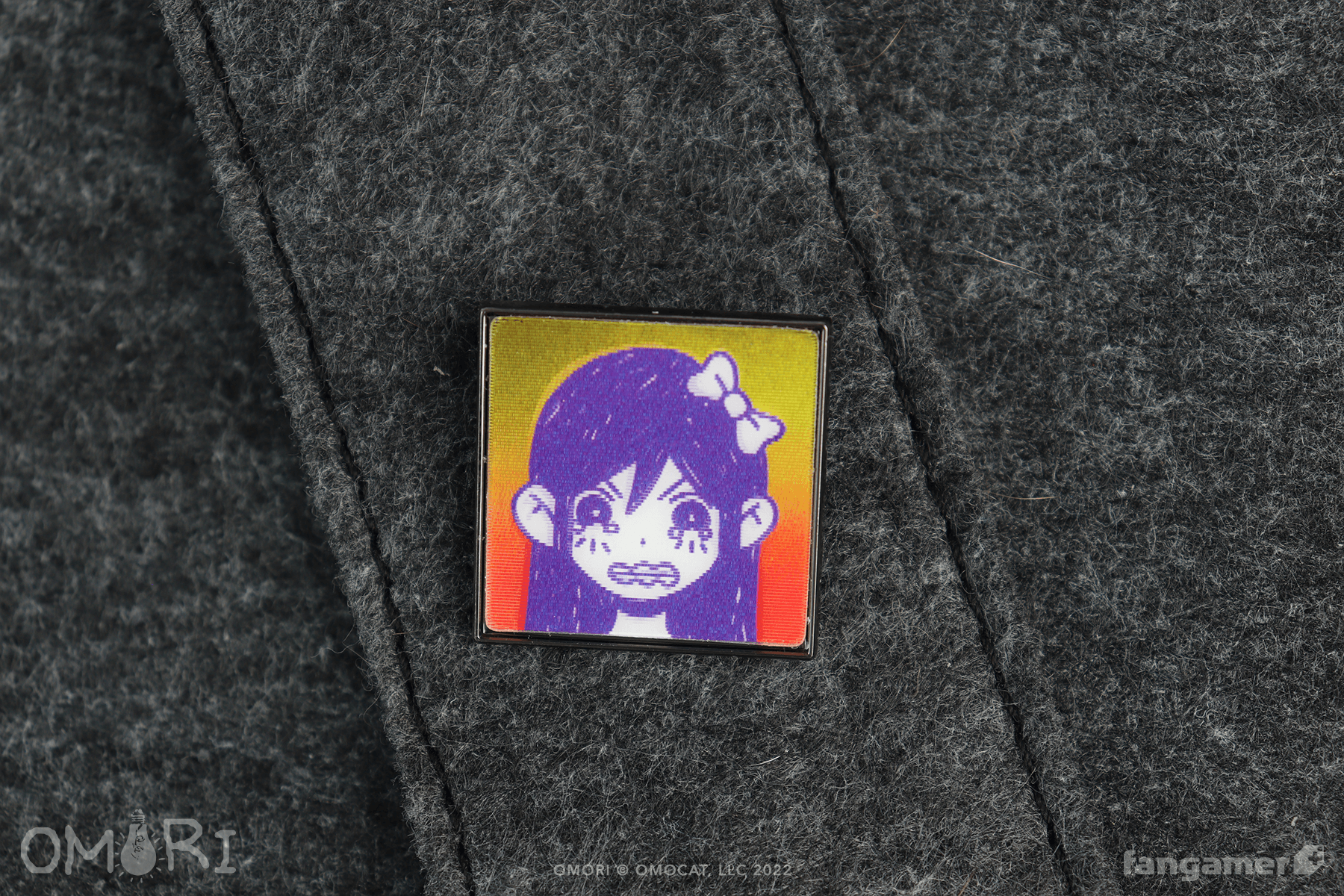 OMORI」－ オーブリー“いらいら” レンチキュラーピンバッジ - Fangamer